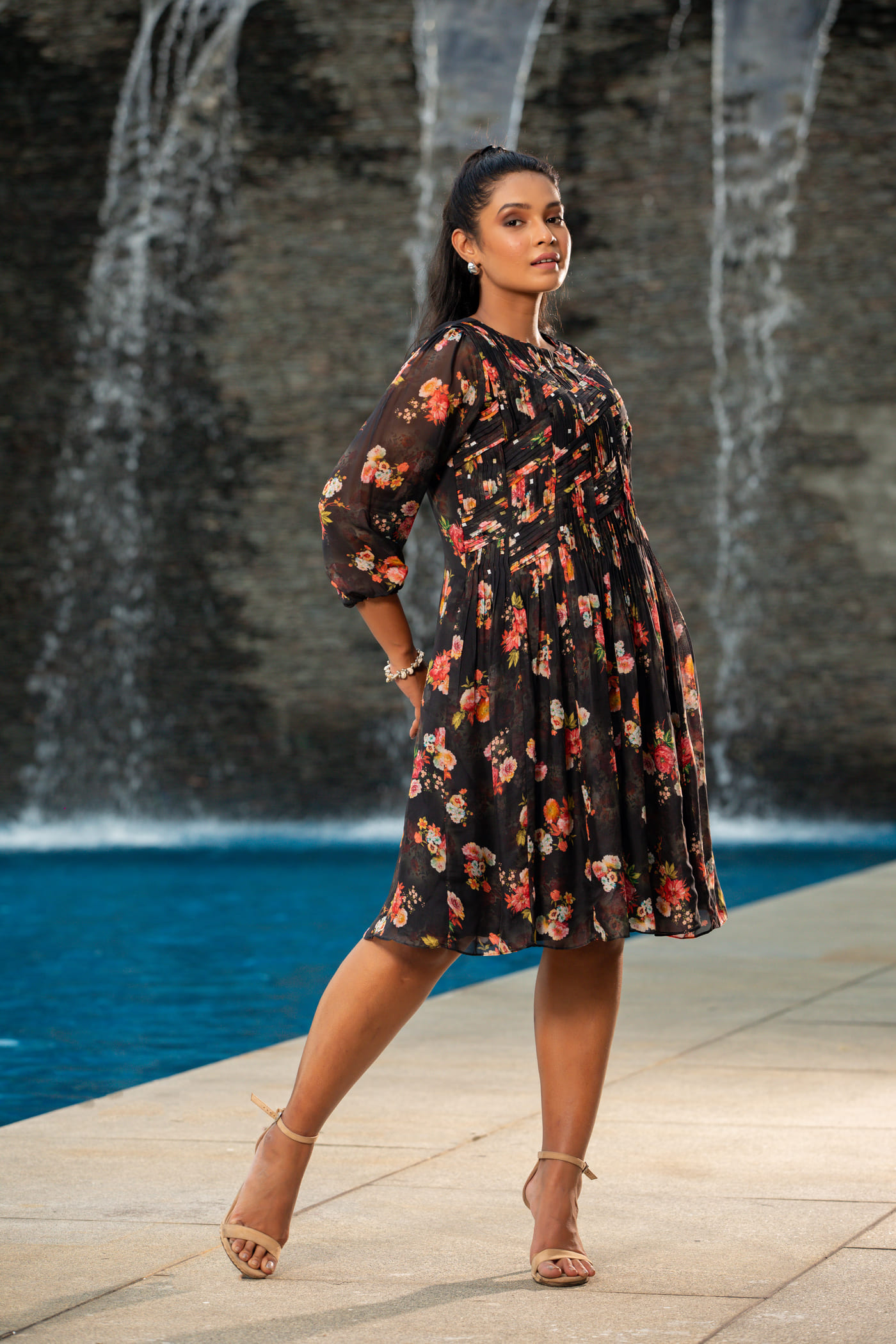 Style Silhouette Dress - Image 8