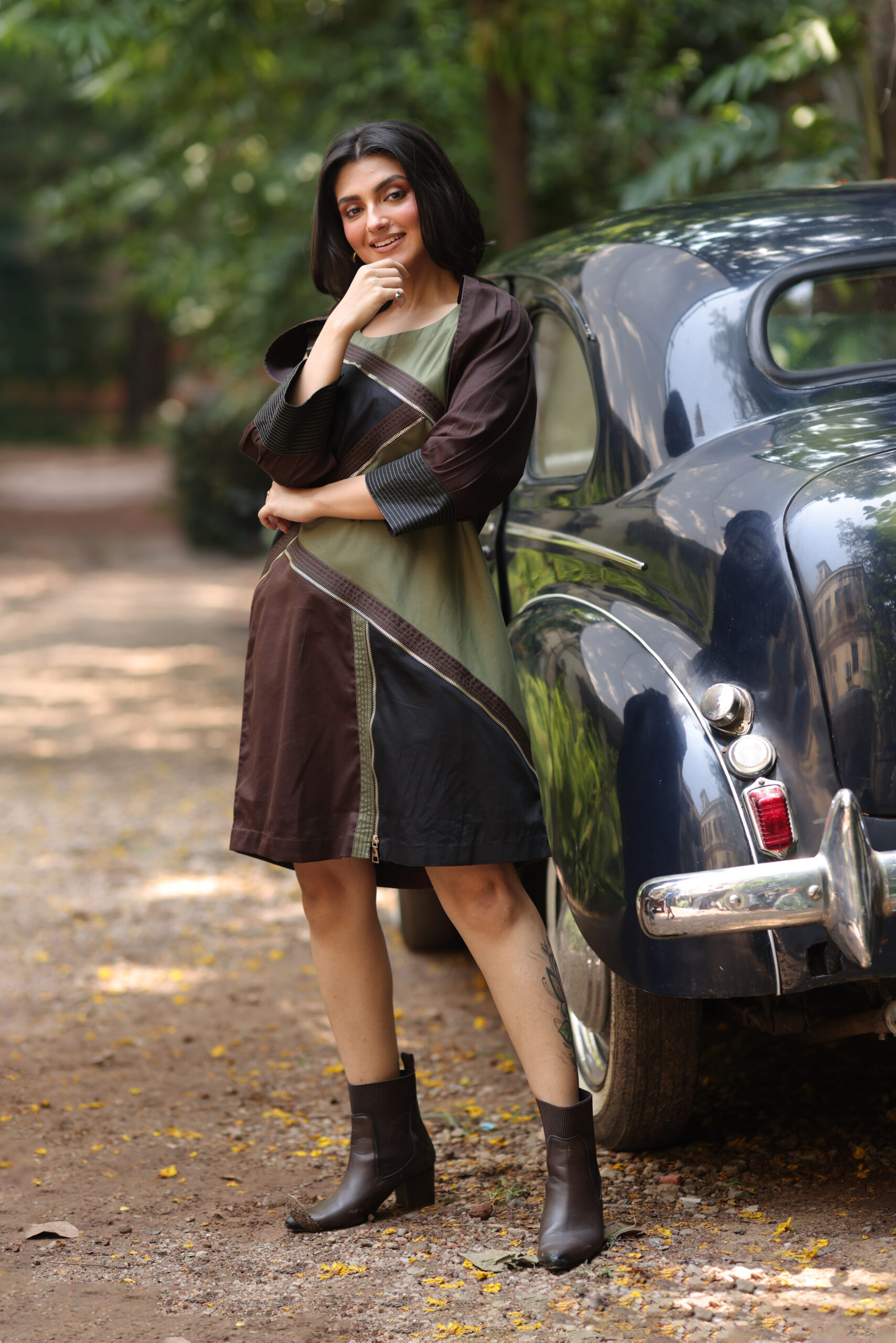 Contour Noir Dress - Image 4